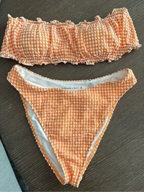 NWOT Abercrombie & Fitch Orange and White Gingham Bikini